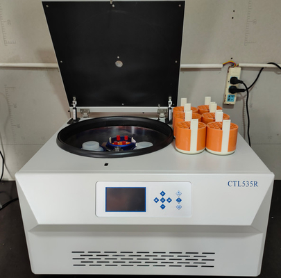 سعر جيد Benchtop جهاز طرد مركزي مبرد بسرعة منخفضة 3000 مل جهاز طرد مركزي لبنك الدم بحجم كبير الانترنت